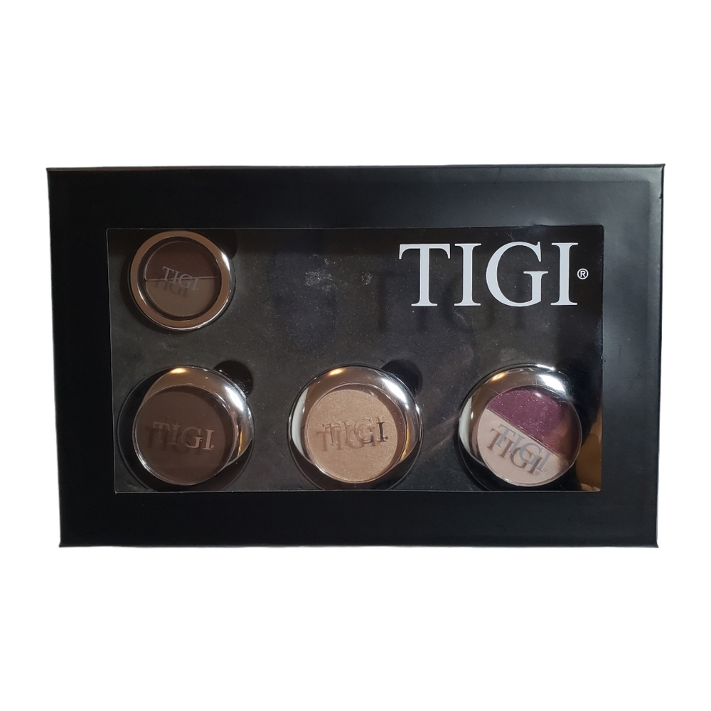 TIGI High Definition Eyeshadow Eyebrow Set 4 pcs Makeup